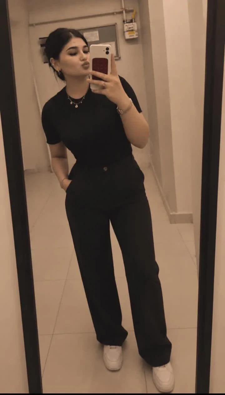 Reyhan ESENYURT Escort Bayan ESENYURT Escort Reyhan Fotoğrafı (3)